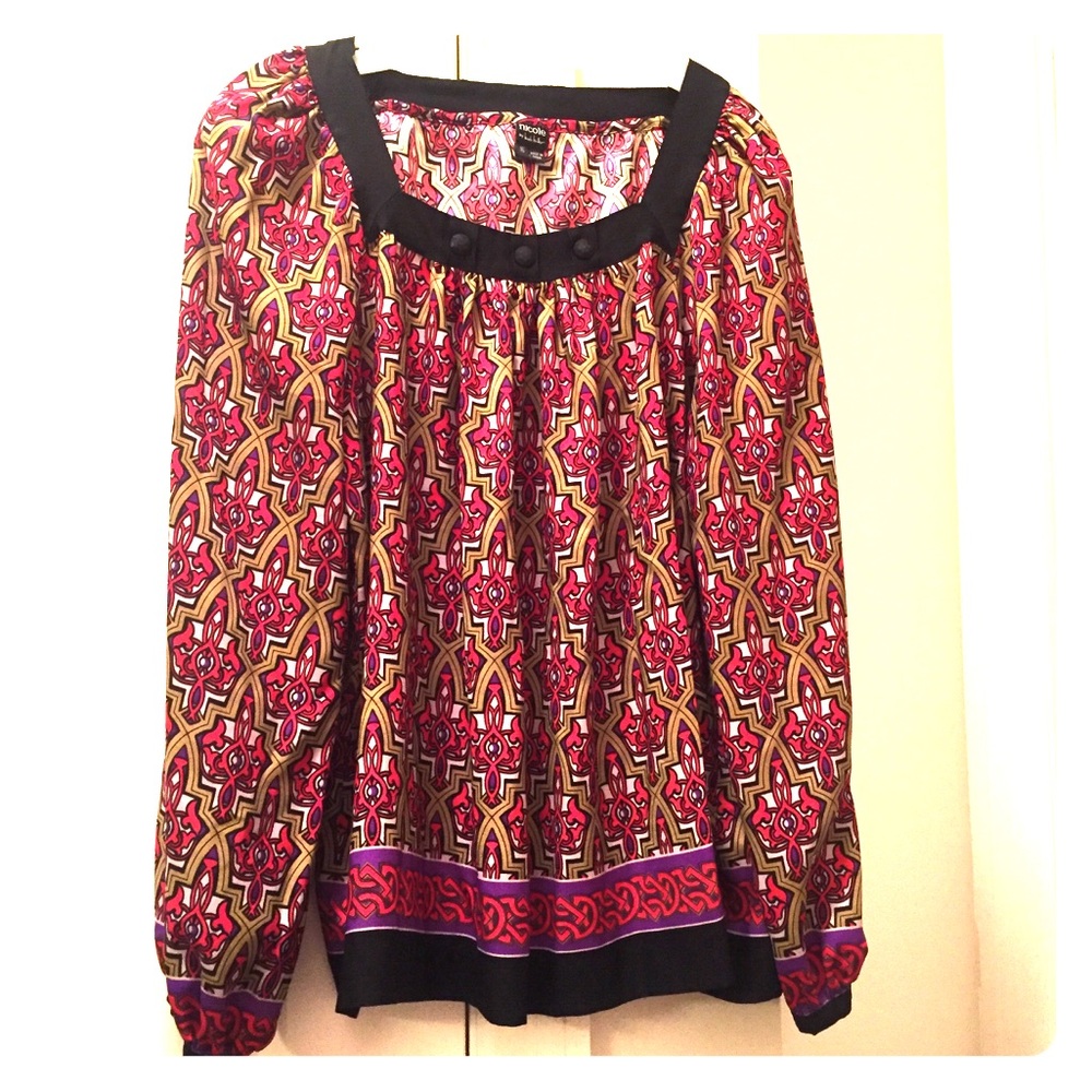 Bold print flowy top